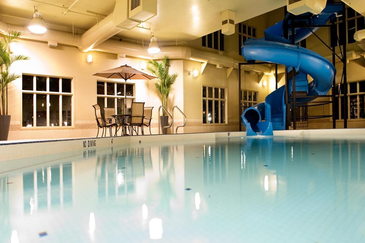 Holiday Inn Express Grande Prairie By Ihg Exteriör bild