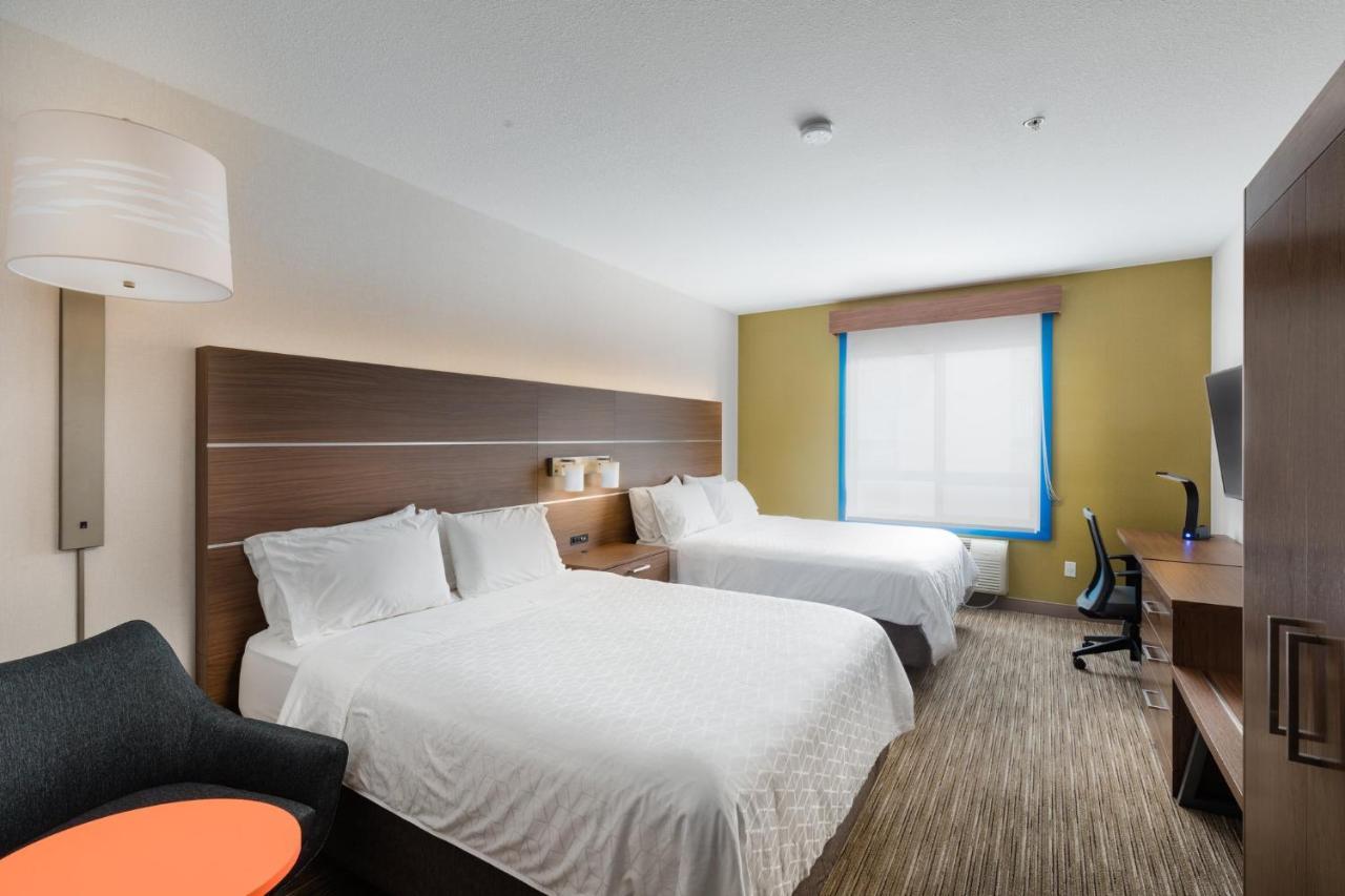 Holiday Inn Express Grande Prairie By Ihg Exteriör bild