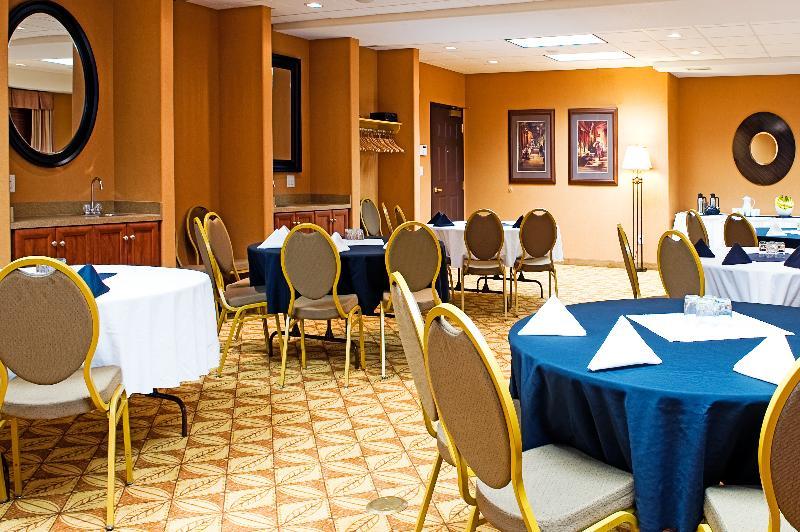 Holiday Inn Express Grande Prairie By Ihg Exteriör bild